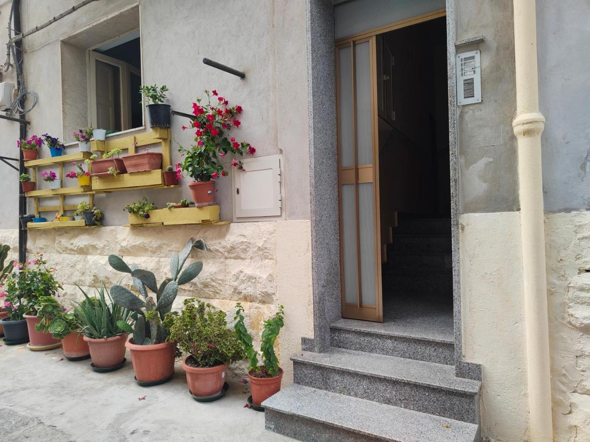 Casa Giulietta Gela Exterior foto